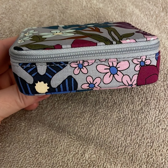 Vera Bradley Travel Pill Case NWT - Picture 4 of 7